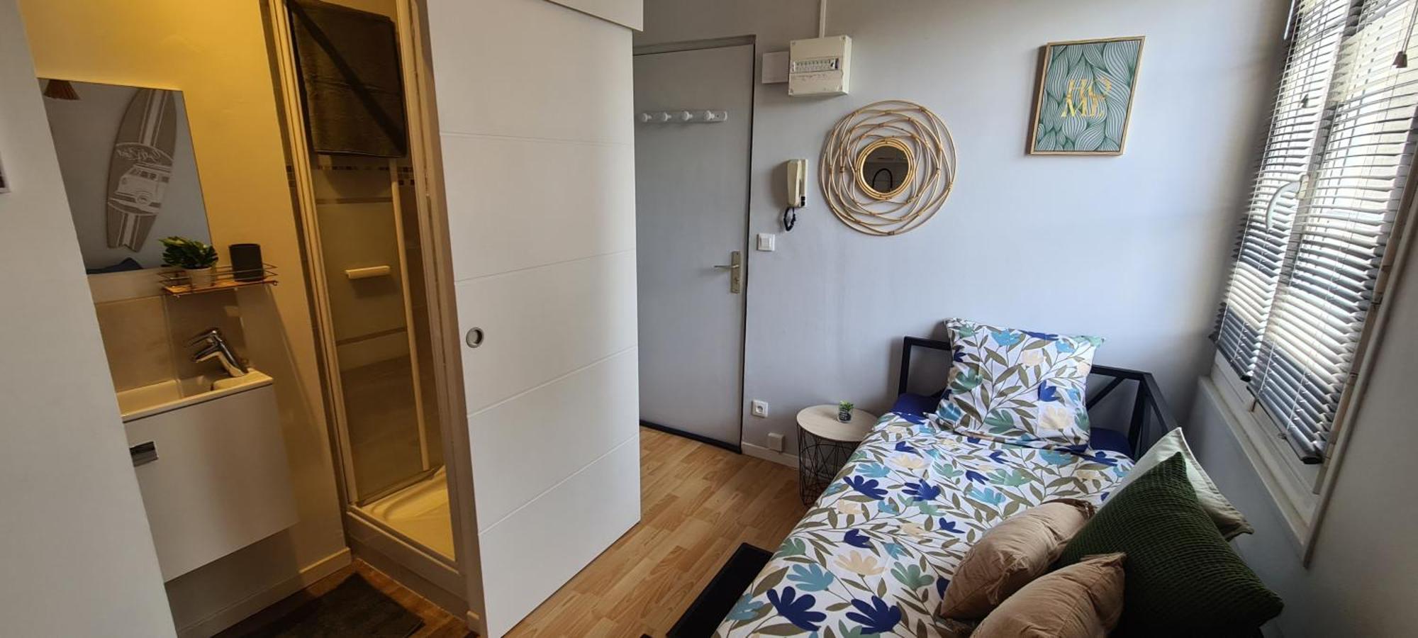 Ferienwohnung Adorable Studette Proche Gare Chartres Exterior foto