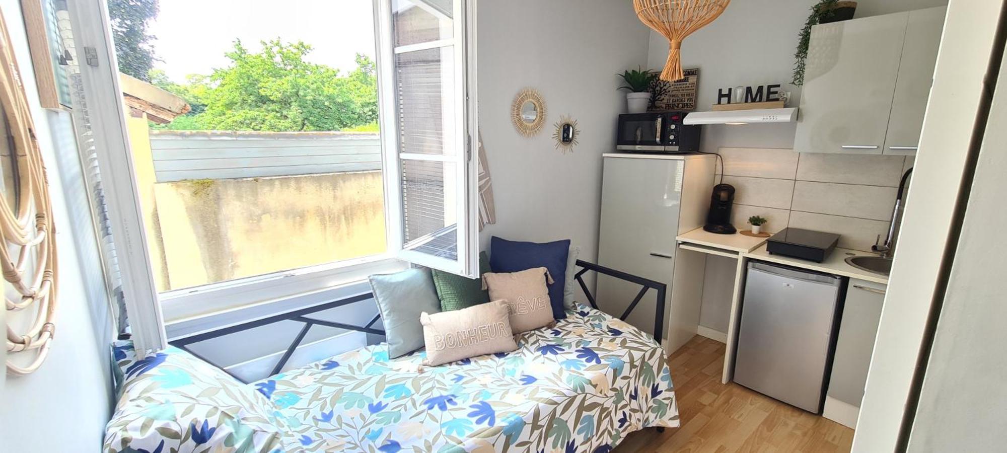 Ferienwohnung Adorable Studette Proche Gare Chartres Exterior foto